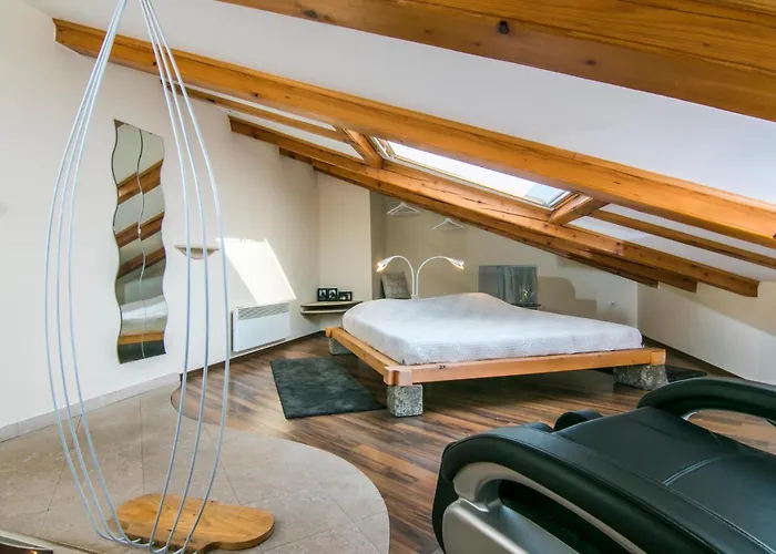 1 Bedroom Awesome In Apartament